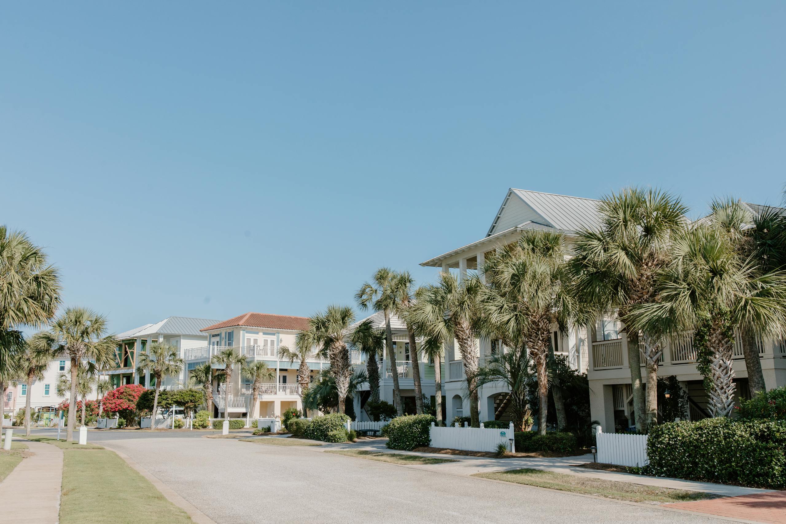 How to Get a VA Loan with Low Credit in Florida in 2025: A Complete Guide